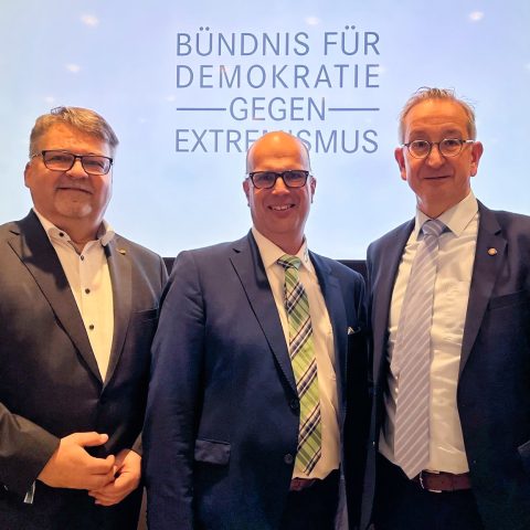 Fachverband unterstützt Bündnis für Demokratie und gegen Extremismus